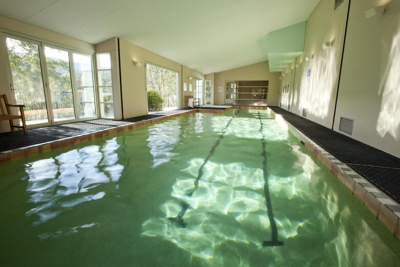 Hotel Novotel Lake Crackenback Resort & Spa