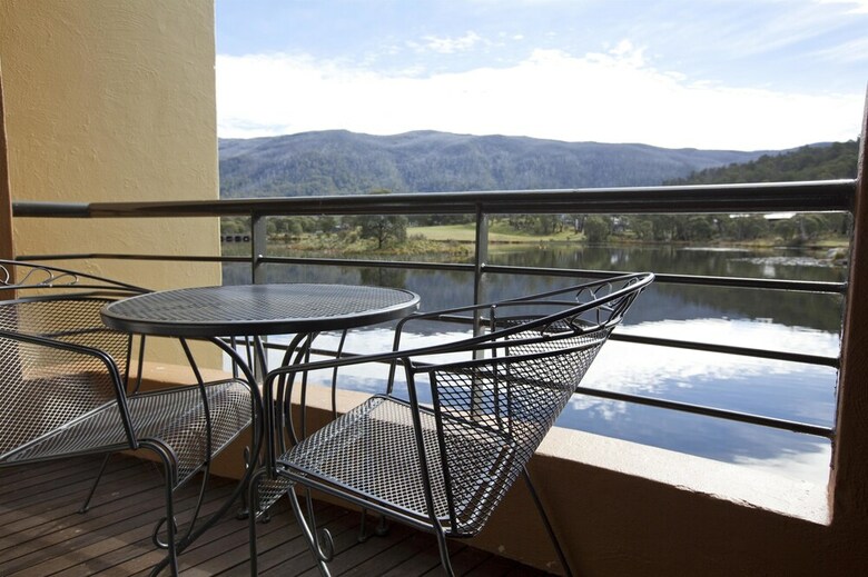 Hotel Novotel Lake Crackenback Resort & Spa