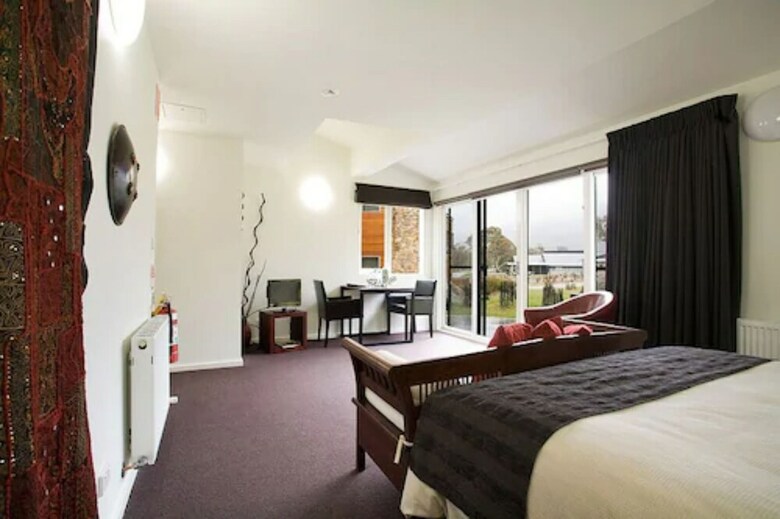 Hotel Novotel Lake Crackenback Resort & Spa