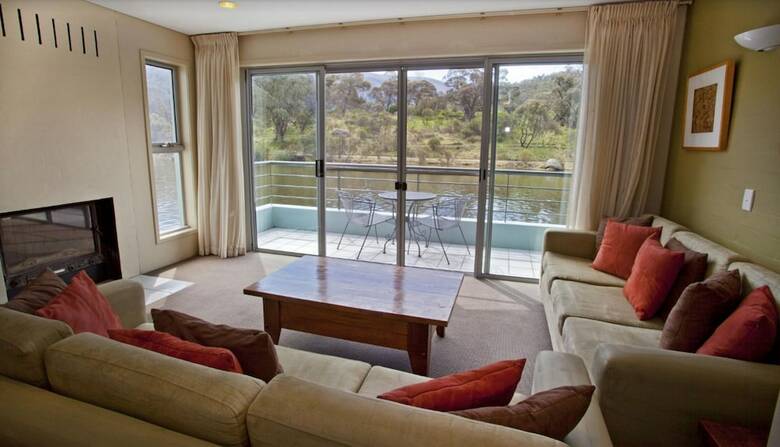 Hotel Novotel Lake Crackenback Resort & Spa