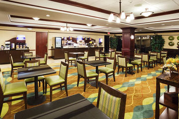 Holiday Inn Express Hotel & Suites Lebanon