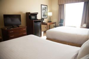 Holiday Inn Express Hotel & Suites Mountain Home