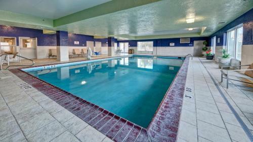 Holiday Inn Express Hotel & Suites London