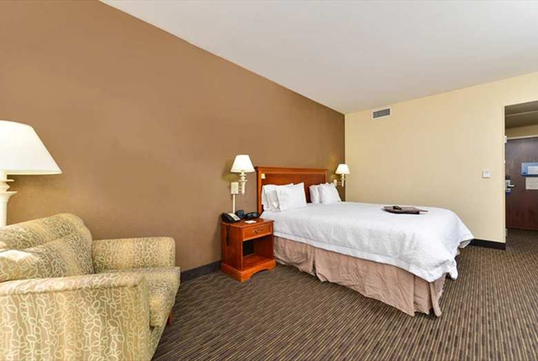 Hotel Hampton Inn Linden Nj