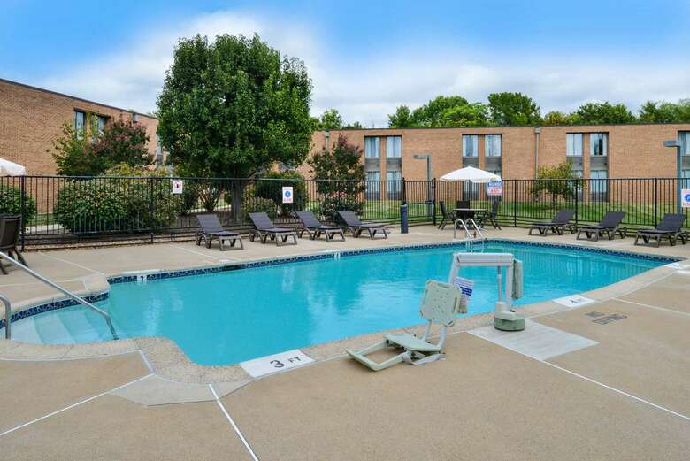 Best Western Leesburg Hotel & Conference Center