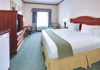 Holiday Inn Express Hotel & Suites Cleveland