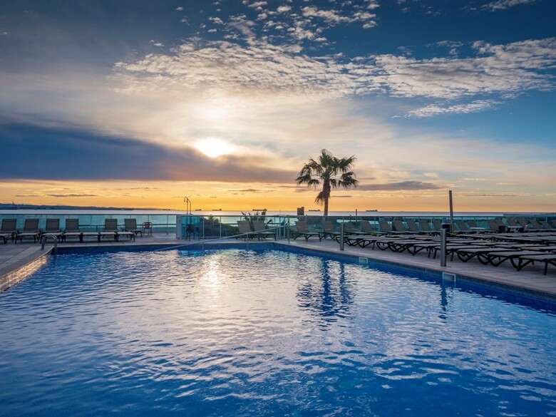 Hotel Golden Donaire Beach