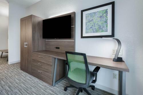 Holiday Inn Express Hotel & Suites Jasper