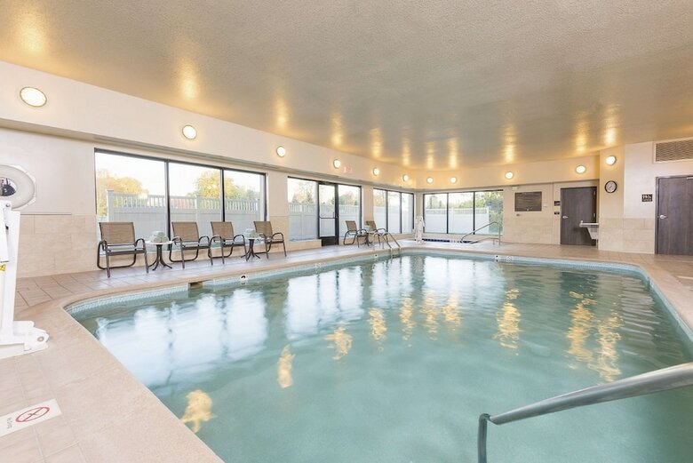 Hotel Hampton Inn Mt Pleasant Mi