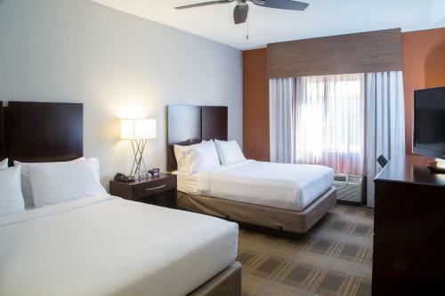 Holiday Inn Express Hotel & Suites Oxford