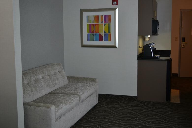 Holiday Inn Express Hotel & Suites Kent State University