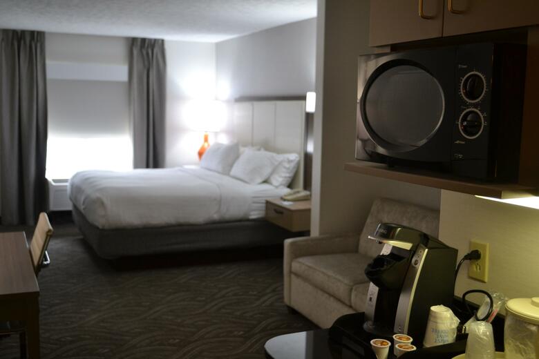 Holiday Inn Express Hotel & Suites Kent State University