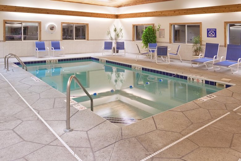 Hotel Holiday Inn Express Mt. Vernon