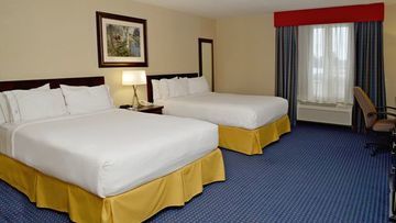 Holiday Inn Express Hotel & Suites Edson