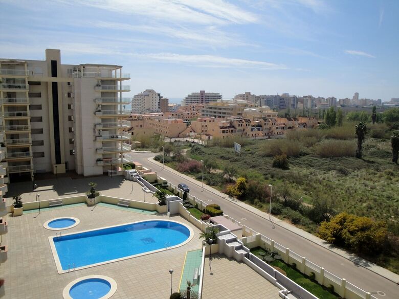 Apartamentos Argenta- Caleta 3000