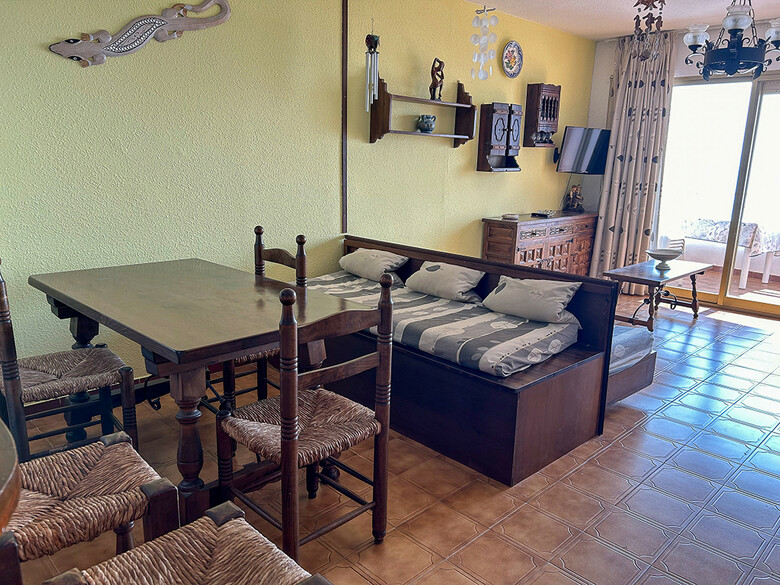 Apartamentos Pe�ismar I Y II 3000