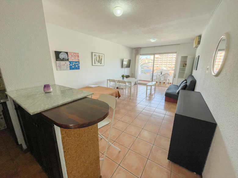 Apartamentos Pe�ismar I Y II 3000