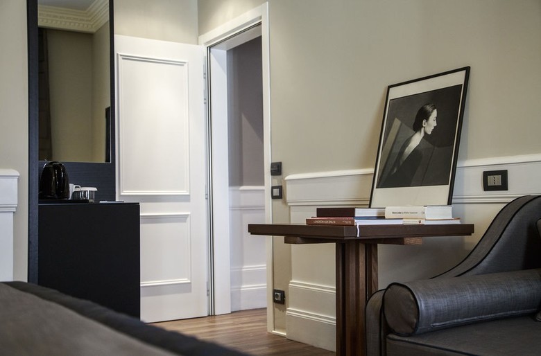 Hotel The Independent Suites