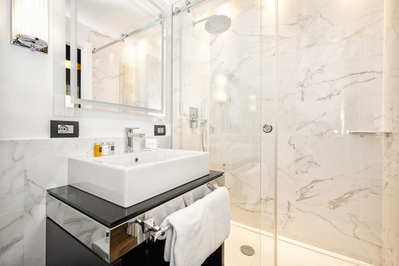 Hotel The Independent Suites