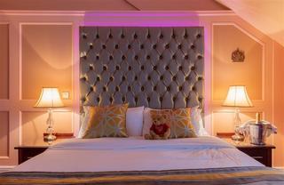 Best Western Rogerthorpe Manor Hotel