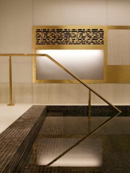 Town Hall Hotel & Apartments