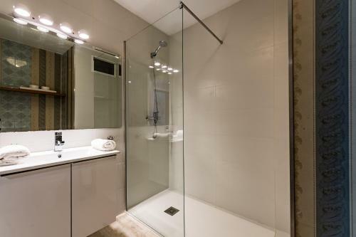 Alicante Skylights Apartments