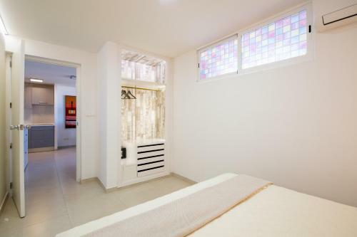 Alicante Skylights Apartments
