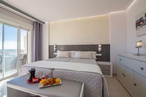 Alicante Skylights Apartments