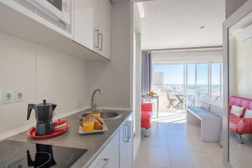 Alicante Skylights Apartments
