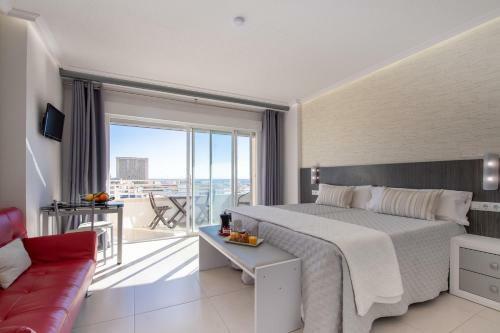 Alicante Skylights Apartments