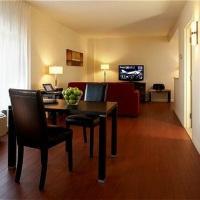 Hotel Holiday Inn Express Montreal Airport