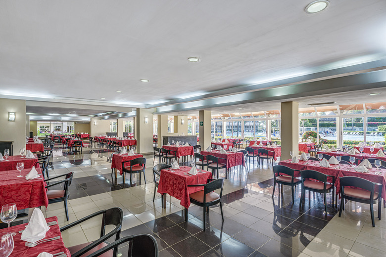 Hotel Occidental Arenas Blancas