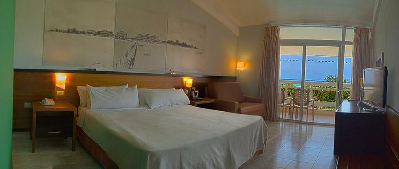 Hotel Occidental Arenas Blancas