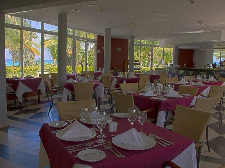Hotel Occidental Arenas Blancas