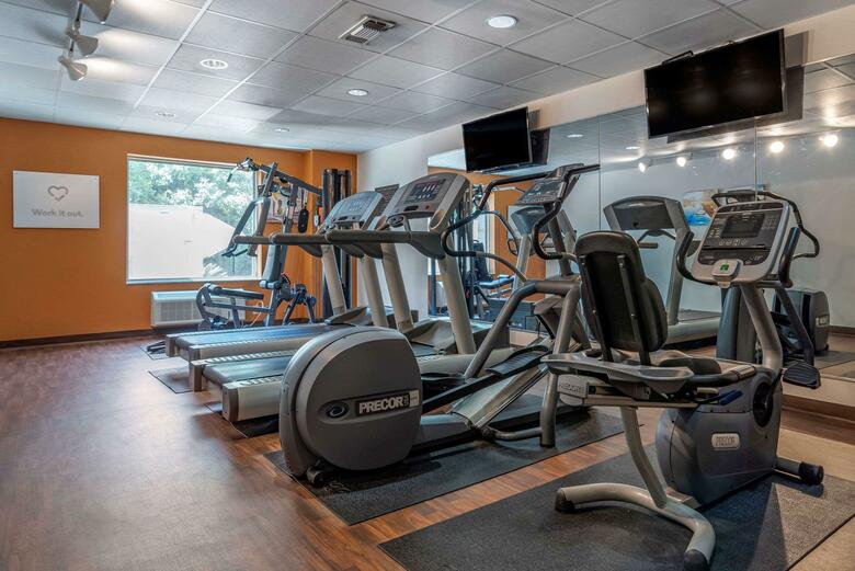 Hotel Comfort Suites Biloxi