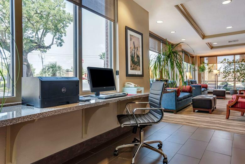 Hotel Comfort Suites Biloxi
