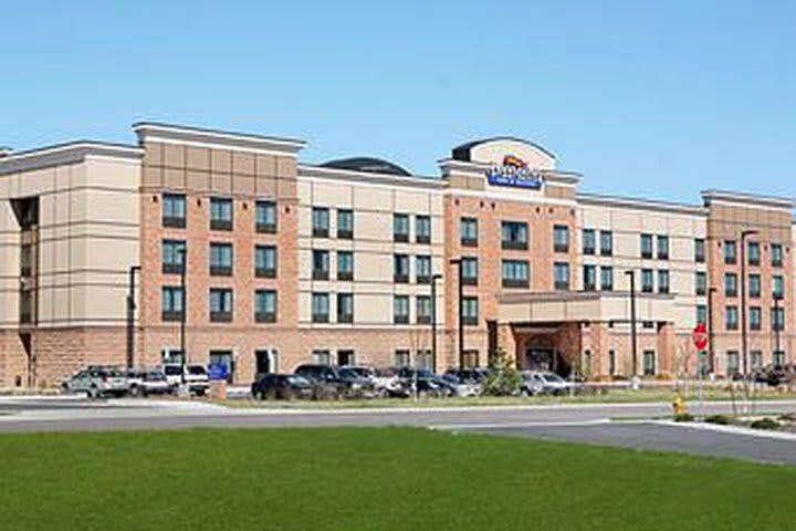 Hotel *baymont Inn & Suites* Duplicate