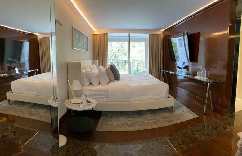 Hotel Residence L Heritage Tennyson By Bluebay