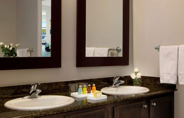 Hotel The Grove Resort & Spa