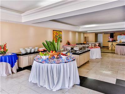 Nauticomar All Inclusive Hotel E Beach Club