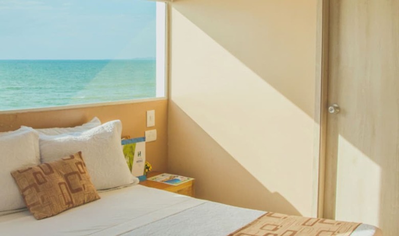 Hotel Aixo Suites