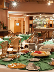 Tamba� Hotel