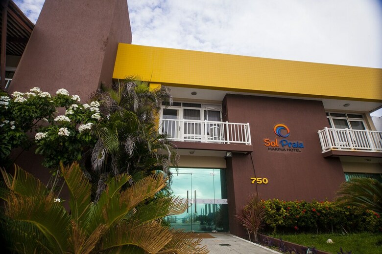 Sol Praia Marina Hotel