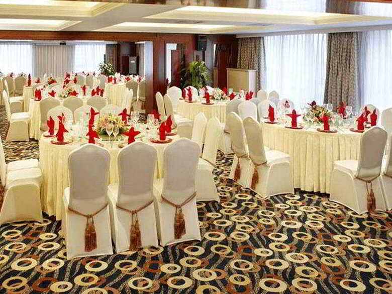 Lexington Shenyang Rich Gate Hotel