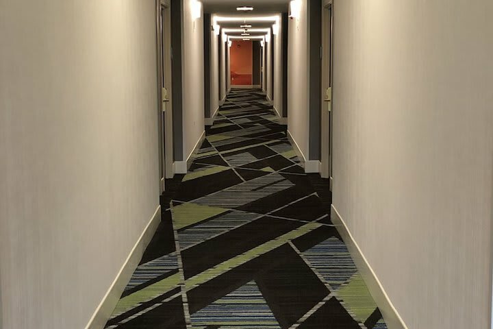 Holiday Inn Express Hotel & Suites Auburn
