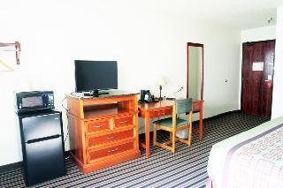 Hotel Super 8 By Wyndham South Boston Va