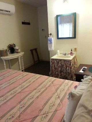 The Courtland Hotel And Day Spa