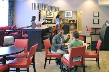 Hotel Hampton Inn Birmingham/leeds, Al