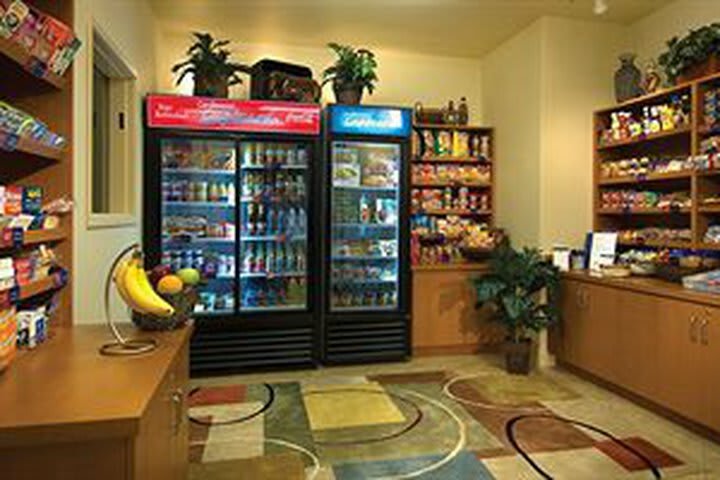 Hotel Candlewood Suites Bellevue