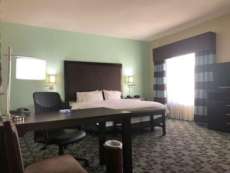Hotel Hampton Inn  Suites Nashville @ Opryland